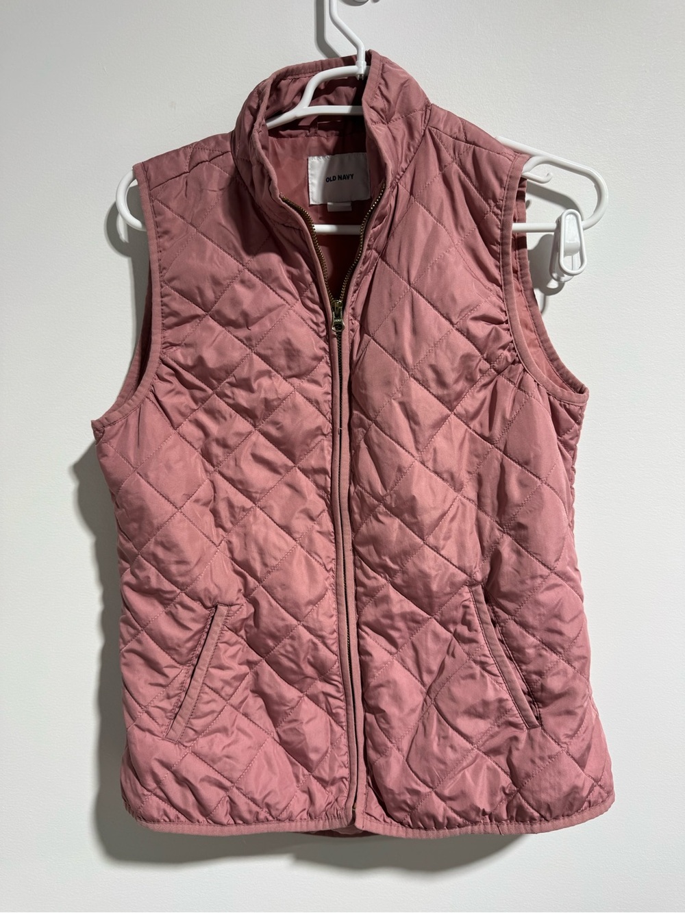 Old Navy Quilted Pink Sleeveless Vest Size S